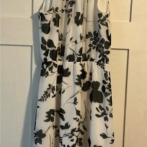 White House Black Market White and Black Floral Mini Dress